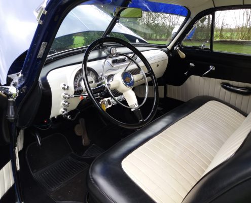 DT Vintage Oldsmobile rocket 88