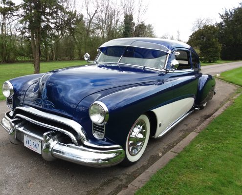 DT Vintage Oldsmobile rocket 88
