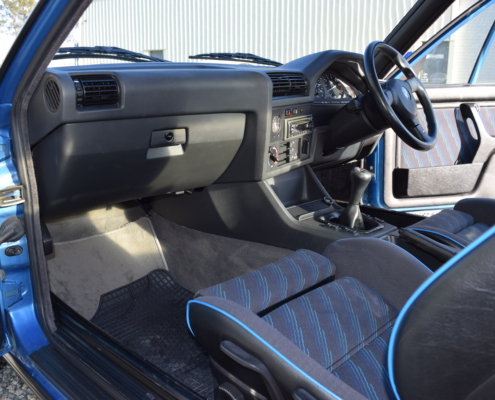 BMW 318I